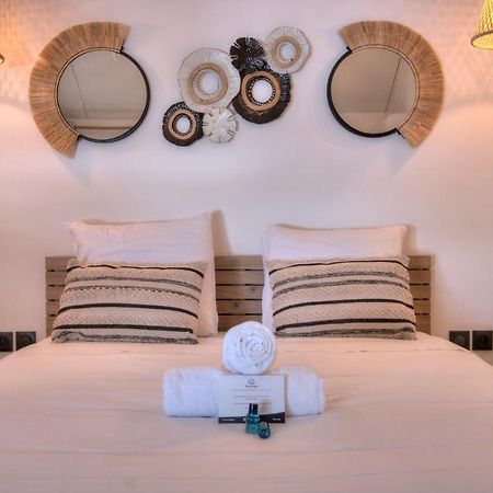 Apt - 4 pers - Petit Duc - Rénové - 44m² - Centre de Mont Rocquefeuil - Saint-Gilles-les-Bains Exterior foto